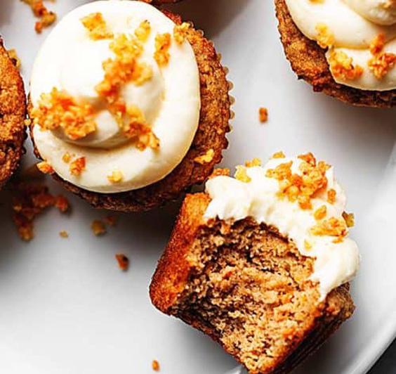 carrot cake cupcakes