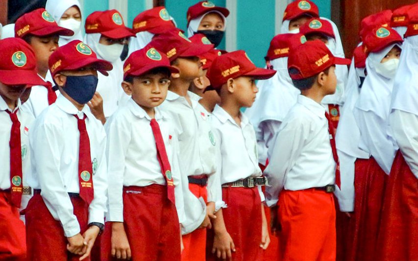 School Uniform From Around The World